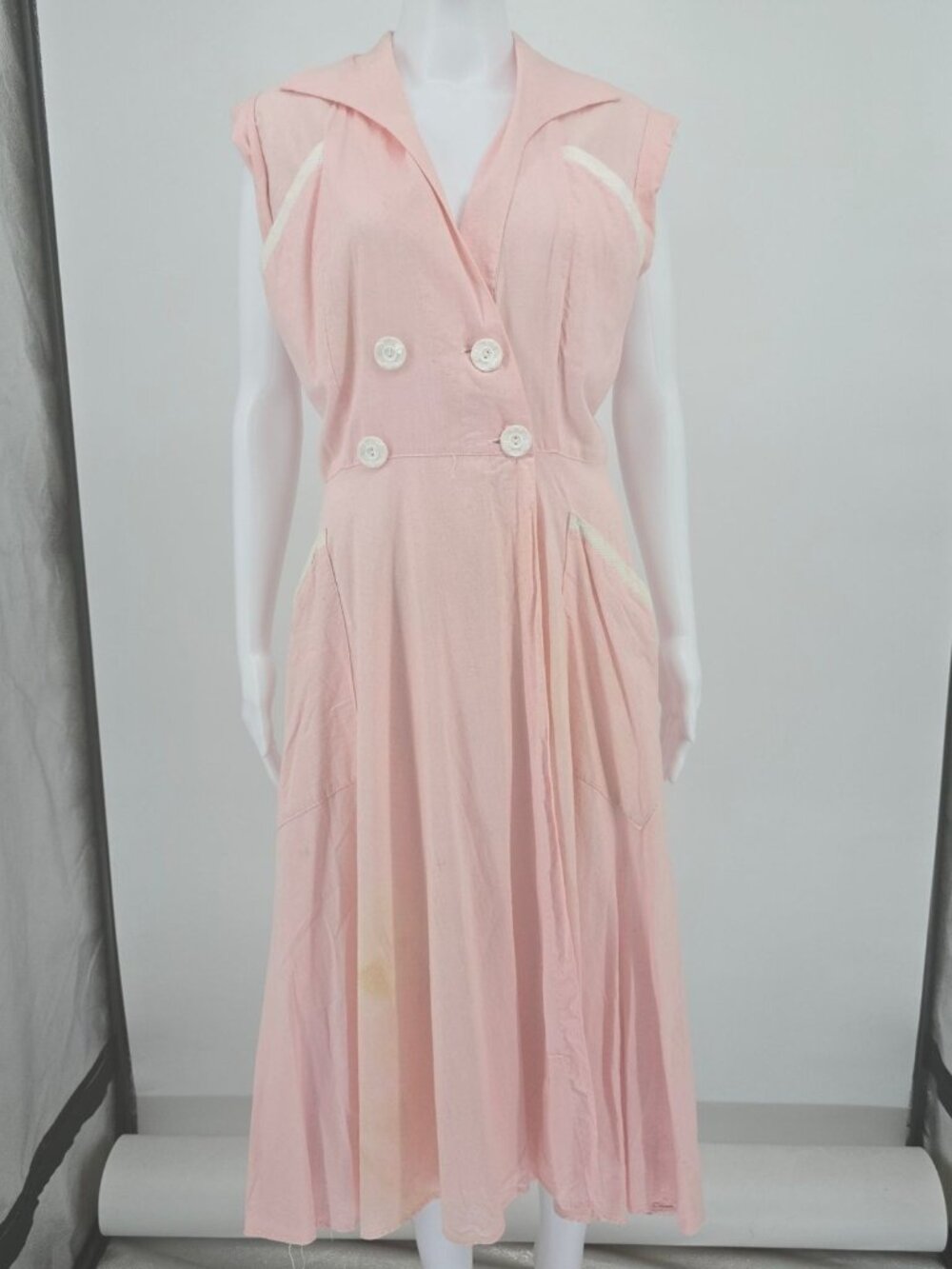 Vintage 1950s Loungees Pink Swiss Dot Double-Breasted Fit & Flare Day Dress (L)